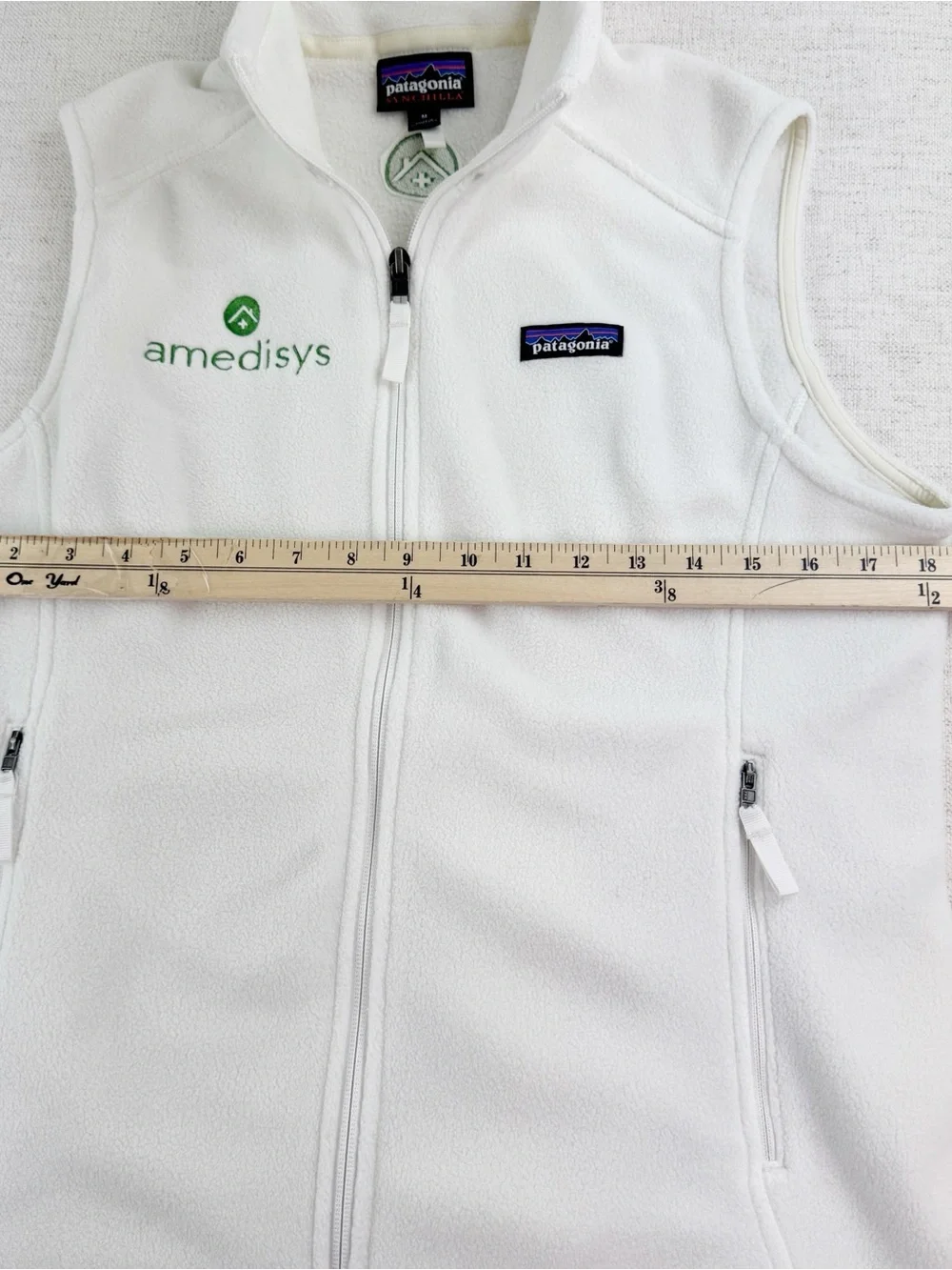 Patagonia Women M Classic Synchilla  Fleece Vest with Amedisys green embroidery - Picture 8 of 14